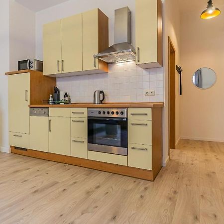 Cityapartment - 53 M², 2 Zimmer, Zentral, Netflix, Kueche, Waschmaschine Κότμπους Εξωτερικό φωτογραφία